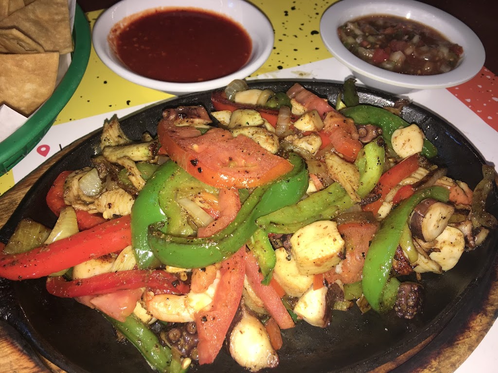 Las Palmas Cafe | 23909 Avalon Blvd, Carson, CA 90745, USA | Phone: (310) 834-9194