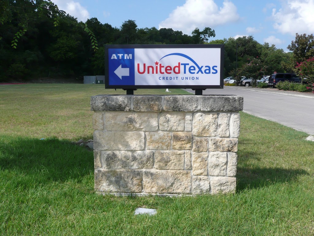 United Texas Credit Union | 1440 S Main St, Boerne, TX 78006, USA | Phone: (210) 561-4500