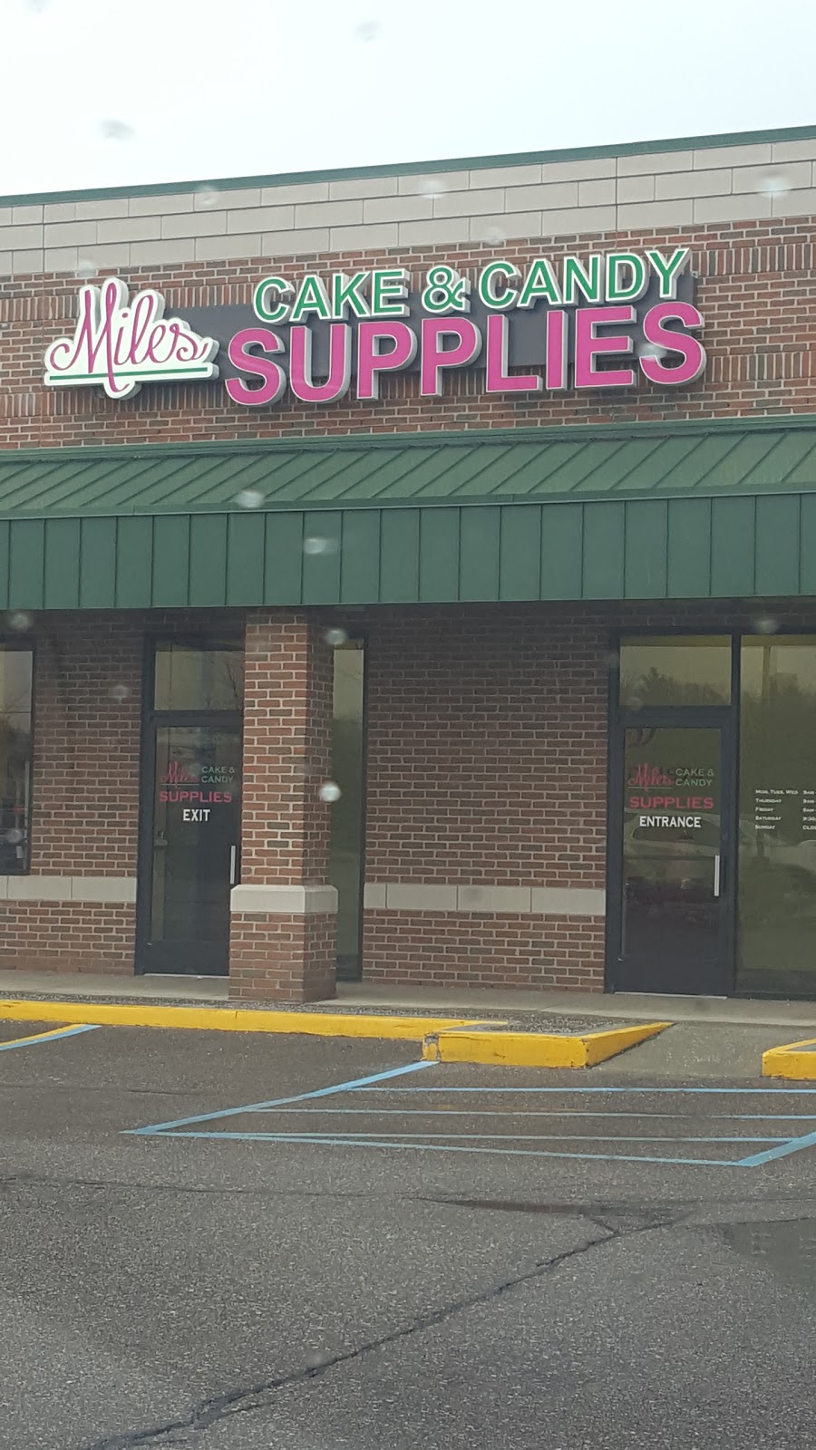 Miles Cake and Candy Supplies | 44885 Morley Dr, Clinton Twp, MI 48036, USA | Phone: (586) 783-9252