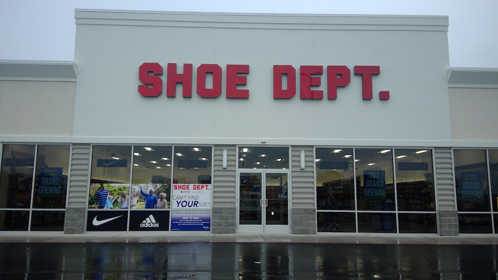 Shoe Dept. | Settlers Crossing, 1323 E Hackberry St Ste 106, Salem, IN 47167, USA | Phone: (812) 620-7495