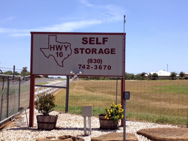 Highway 16 Self Storage | 10275 TX-16, Poteet, TX 78065, USA | Phone: (830) 742-3670