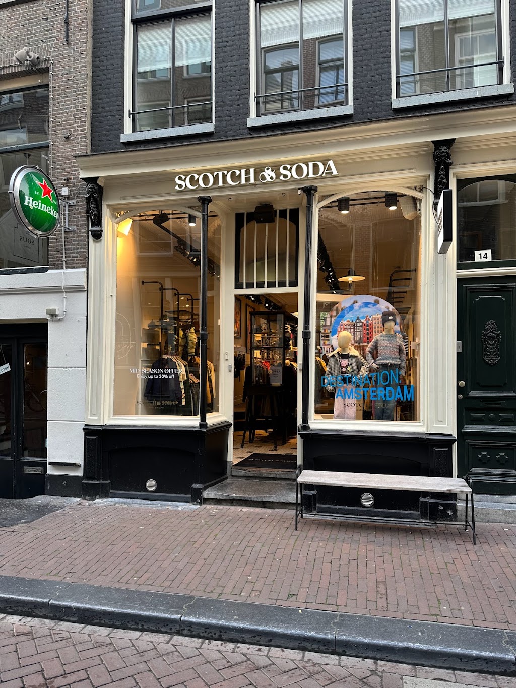 Scotch & Soda Kids | Wolvenstraat 14, 1016 EP Amsterdam, Netherlands | Phone: 020 788 2633