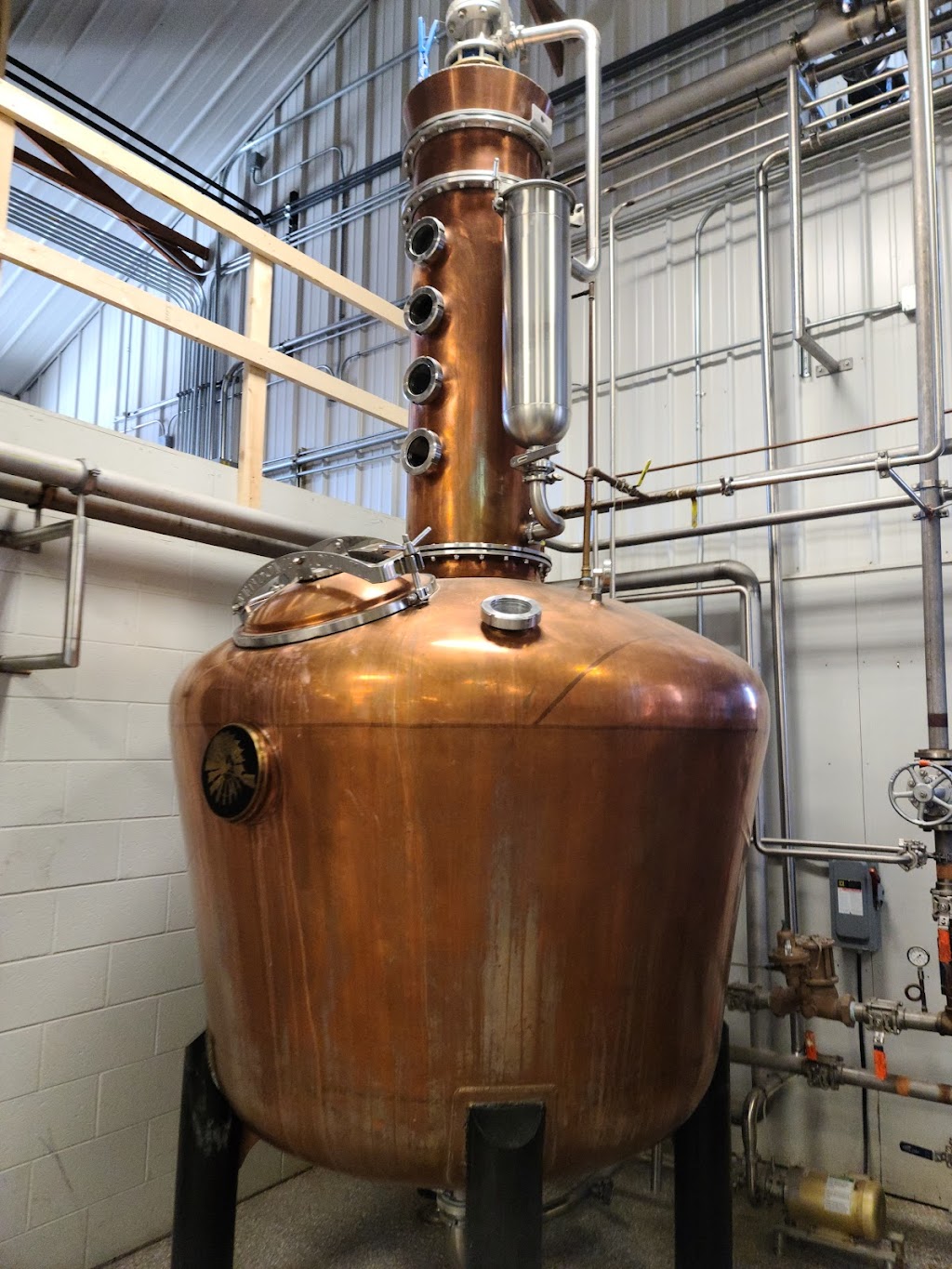 Driftless Glen Distillery | 300 Water St, Baraboo, WI 53913, USA | Phone: (608) 356-4536