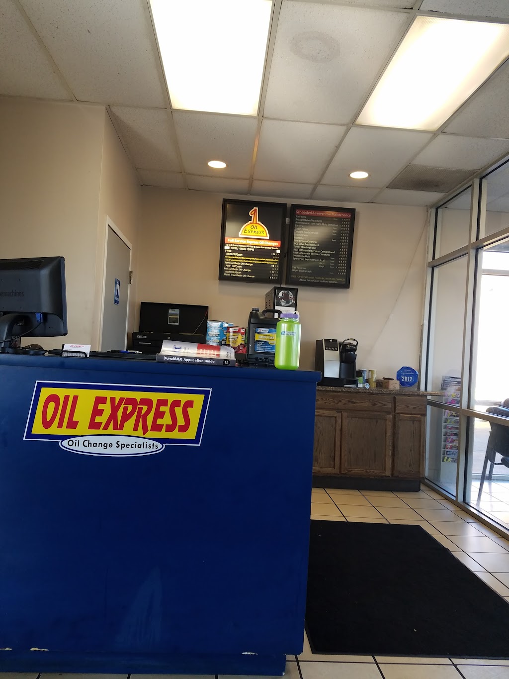 Oil Express | 5240 Kings Mills Rd, Mason, OH 45040, USA | Phone: (513) 754-0041
