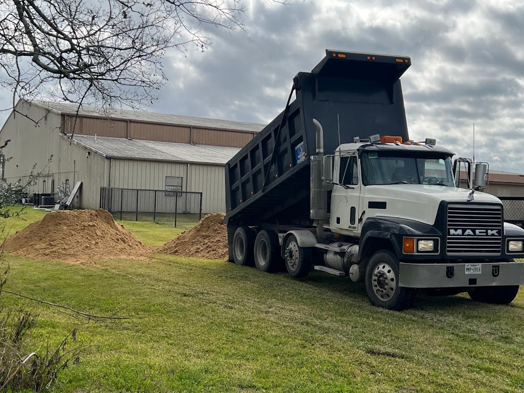 San Jacinto Dump Truck Services | 1619 County Rd 612, Dayton, TX 77535, USA | Phone: (832) 435-4672