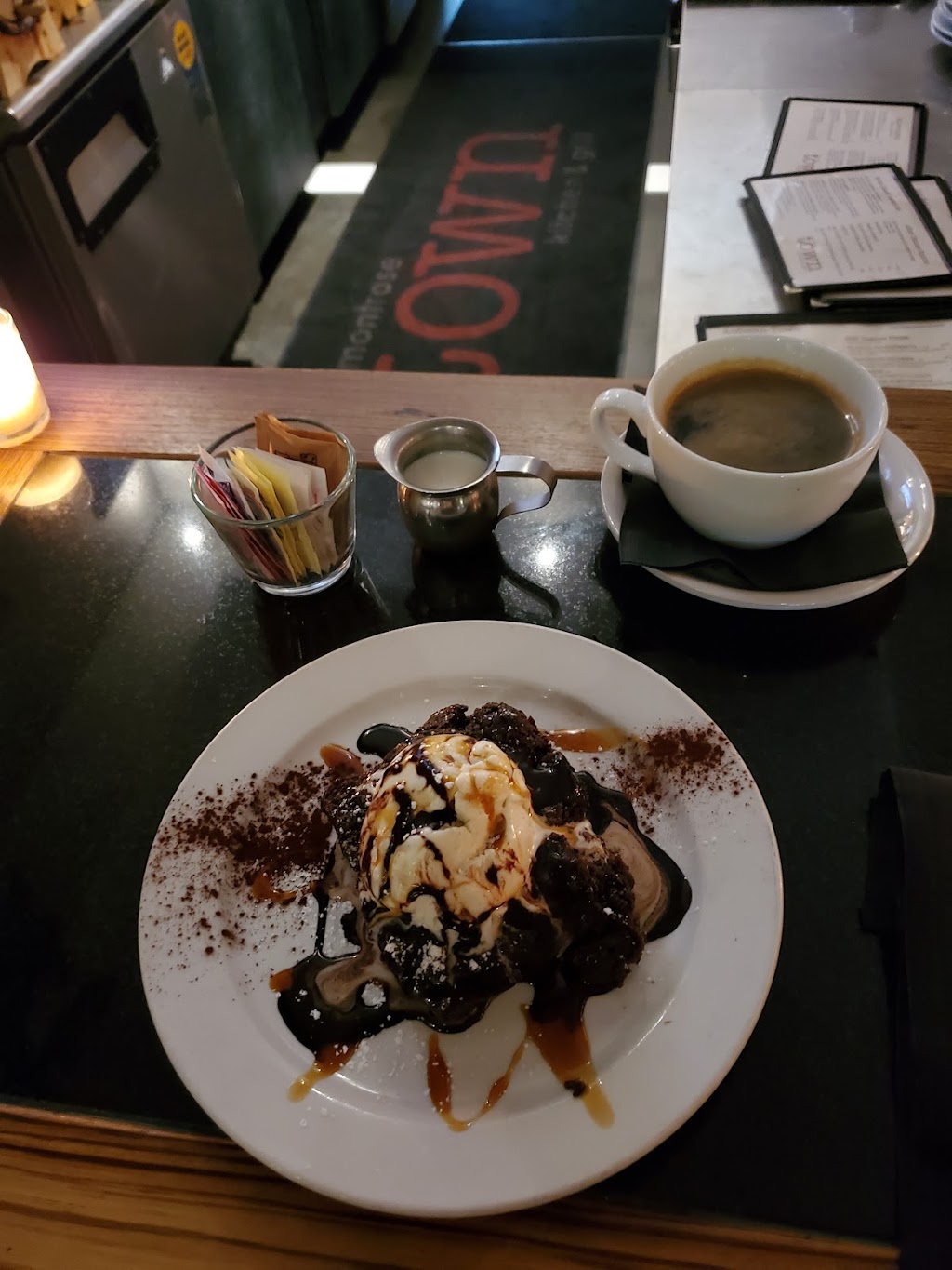 Montrose Town Kitchen & Grill | 2276 Honolulu Ave, Montrose, CA 91020, USA | Phone: (818) 248-1881