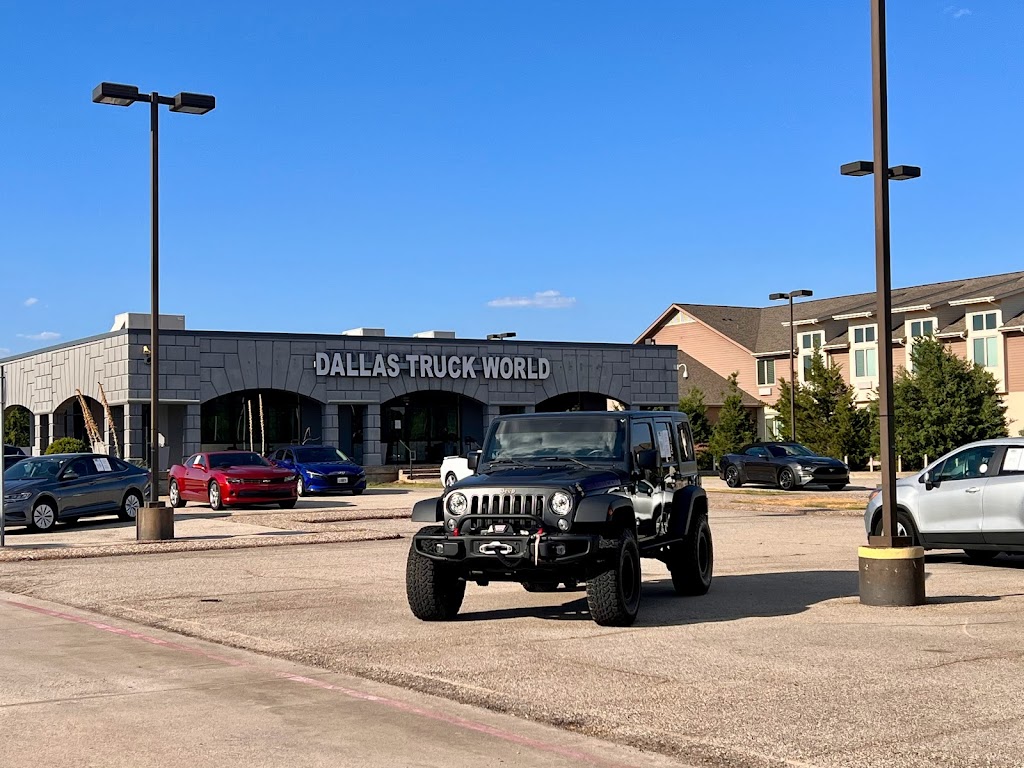 Dallas Truck World | 3333 W Plano Pkwy, Plano, TX 75075, USA | Phone: (469) 409-2800