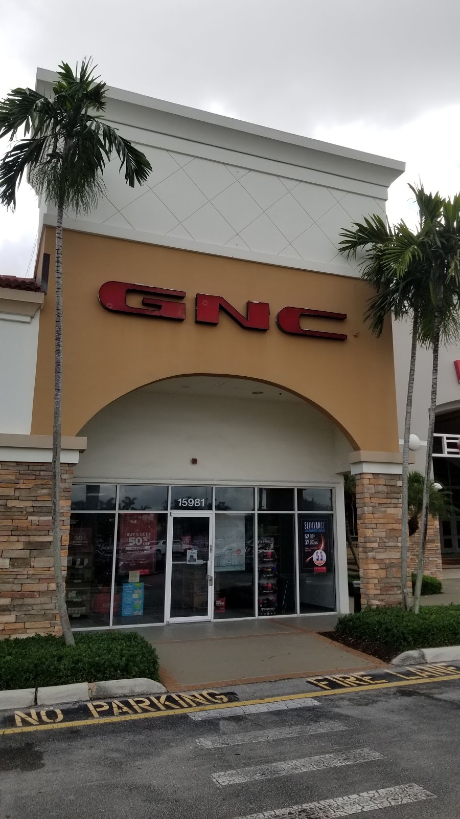 GNC | 15981 Pines Blvd, Pembroke Pines, FL 33027, USA | Phone: (954) 704-1000