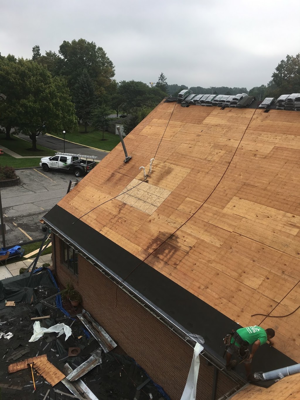 Ascent Roofing Solutions | 401 Venture Dr ste b, Lewis Center, OH 43035, USA | Phone: (614) 280-1043