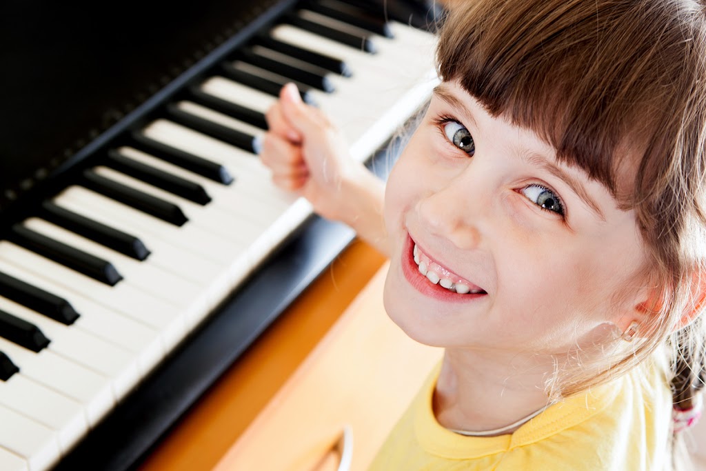 Medway Piano Studio | 12 Shaw St, Medway, MA 02053, USA | Phone: (617) 935-3088