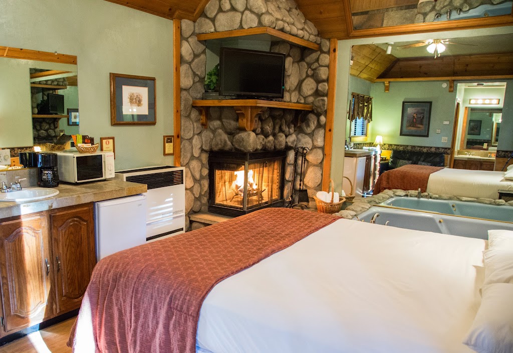 Sleepy Forest Resorts | 404 Eureka Dr, Big Bear Lake, CA 92315, USA | Phone: (909) 866-7444