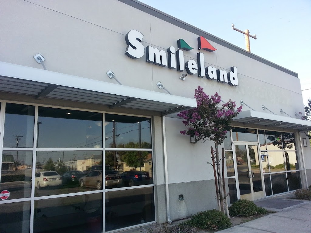 Smileland Dental in Delano | 601 High St. # A, Delano, CA 93215, USA | Phone: (800) 400-3333