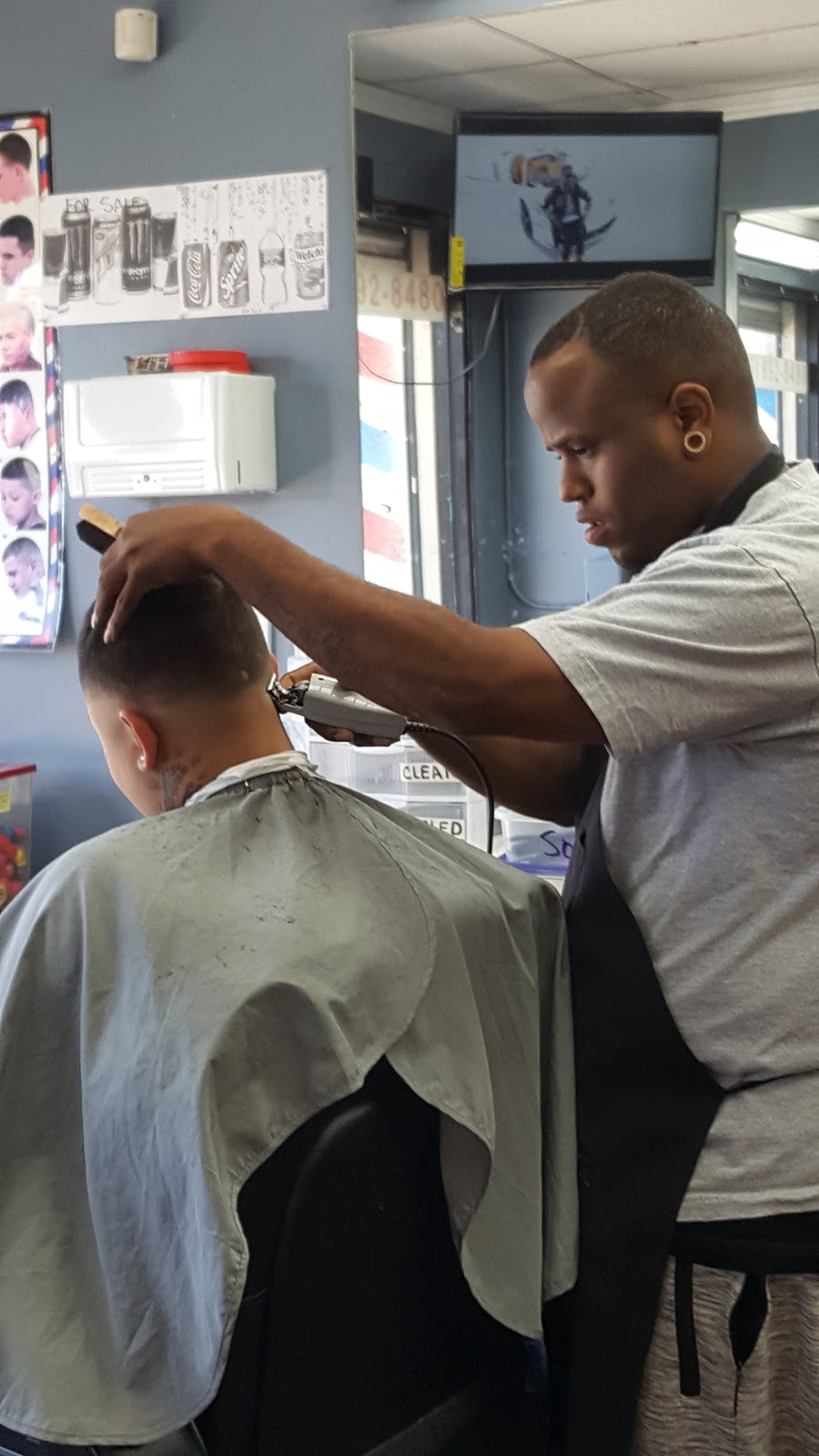 Catch all fades barber shop | 15518 Amar Rd, La Puente, CA 91744, USA | Phone: (626) 692-8480