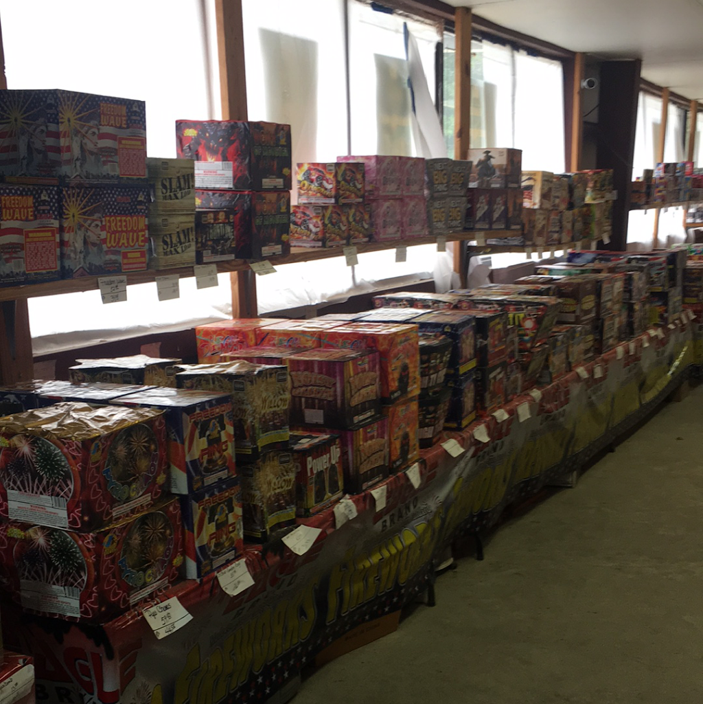 Eagle Fireworks | 24 Hodge Dr, Nicholson, MS 39463, USA | Phone: (601) 798-9291