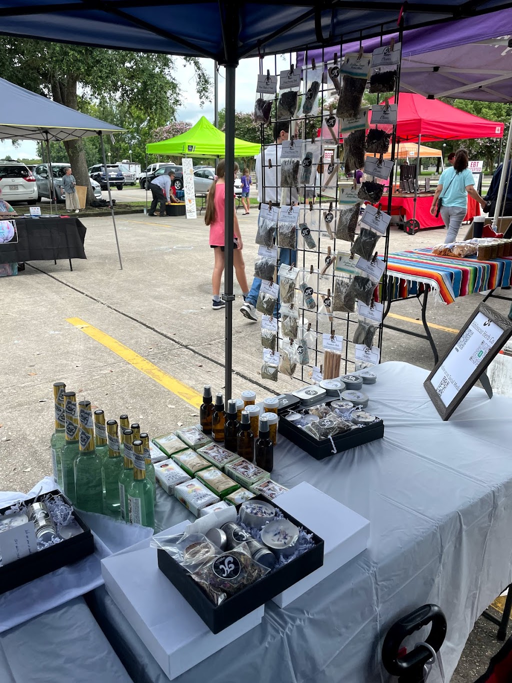 Hiblisscus Herb Co. | 7521 Westbank Expy Suite H, Marrero, LA 70072 | Phone: (504) 667-3288