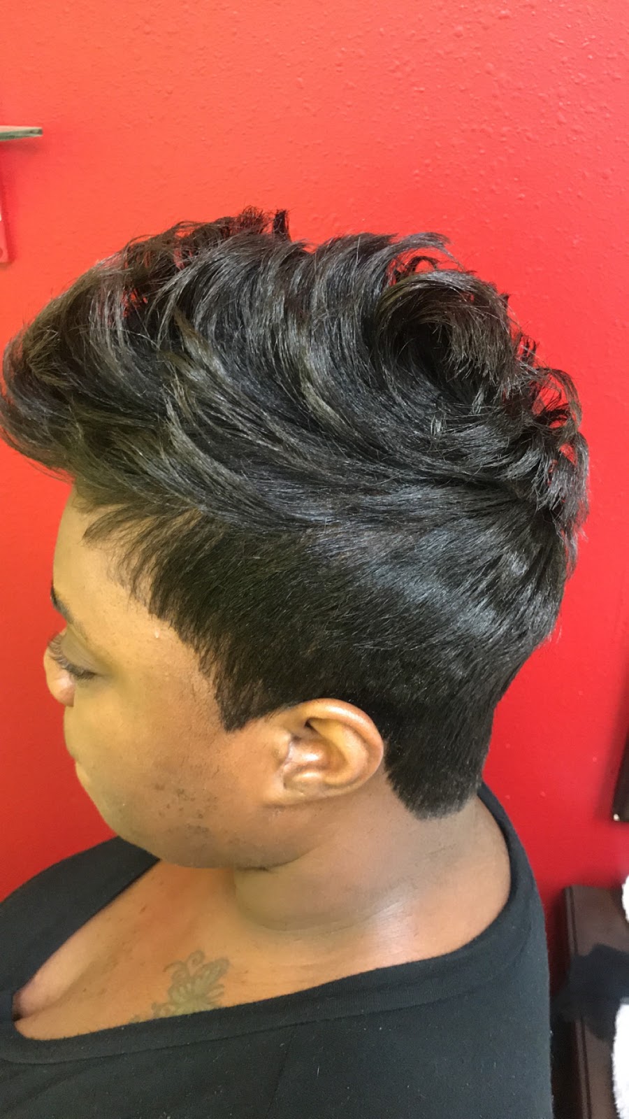 Phenomenal Dezign Hair Studio, LLC | 2024 S 50th St, Tampa, FL 33619, USA | Phone: (813) 562-3552