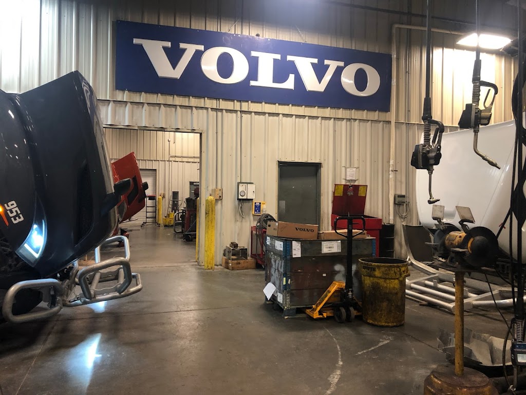 Volvo Trucks of Omaha | 11351 S 153rd St, Omaha, NE 68138 | Phone: (402) 896-6900