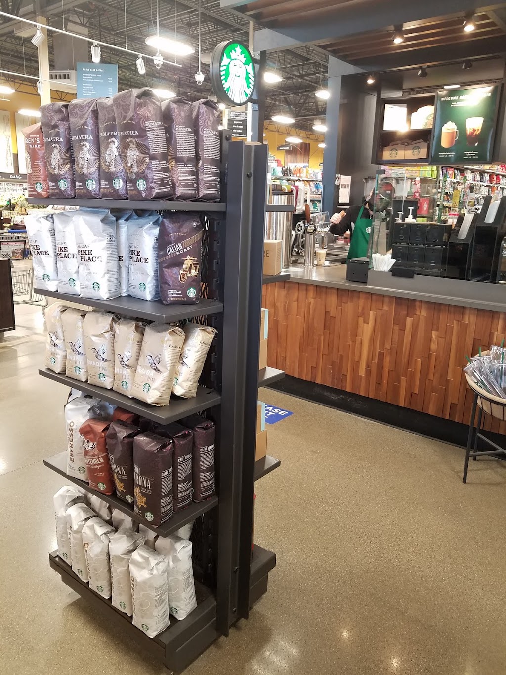 Starbucks | 1700 Cedar St, Fremont, OH 43420, USA | Phone: (419) 332-7985