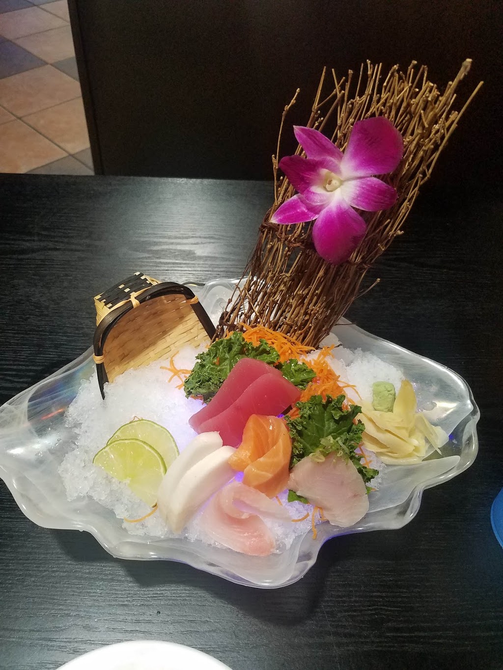 Kumo Sushi & Asian | 835 Odum Rd #107, Gardendale, AL 35071, USA | Phone: (205) 285-5250