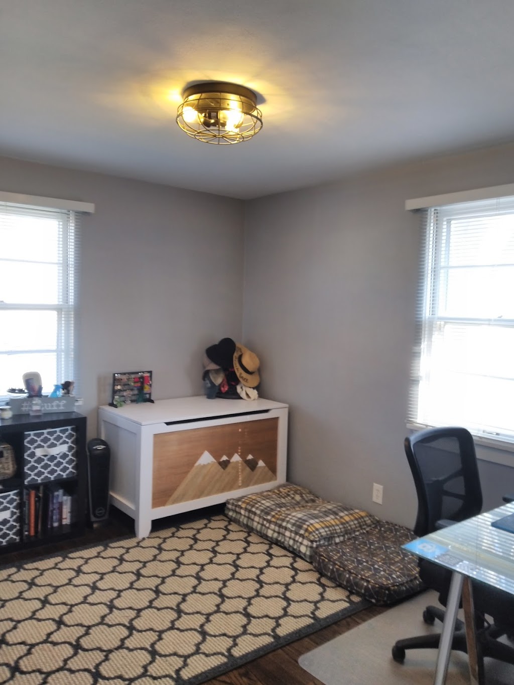 Montclaire Shopping Center | 1500 Troy Rd, Edwardsville, IL 62025, USA | Phone: (636) 287-2700