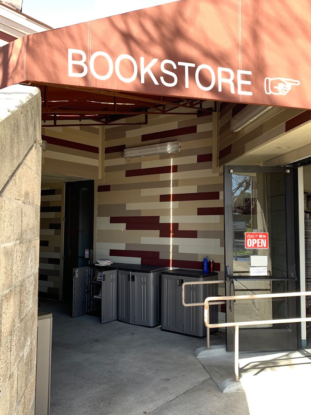 Dana Point Library Bookstore | 33841 Niguel Rd, Dana Point, CA 92629, USA | Phone: (949) 489-3956