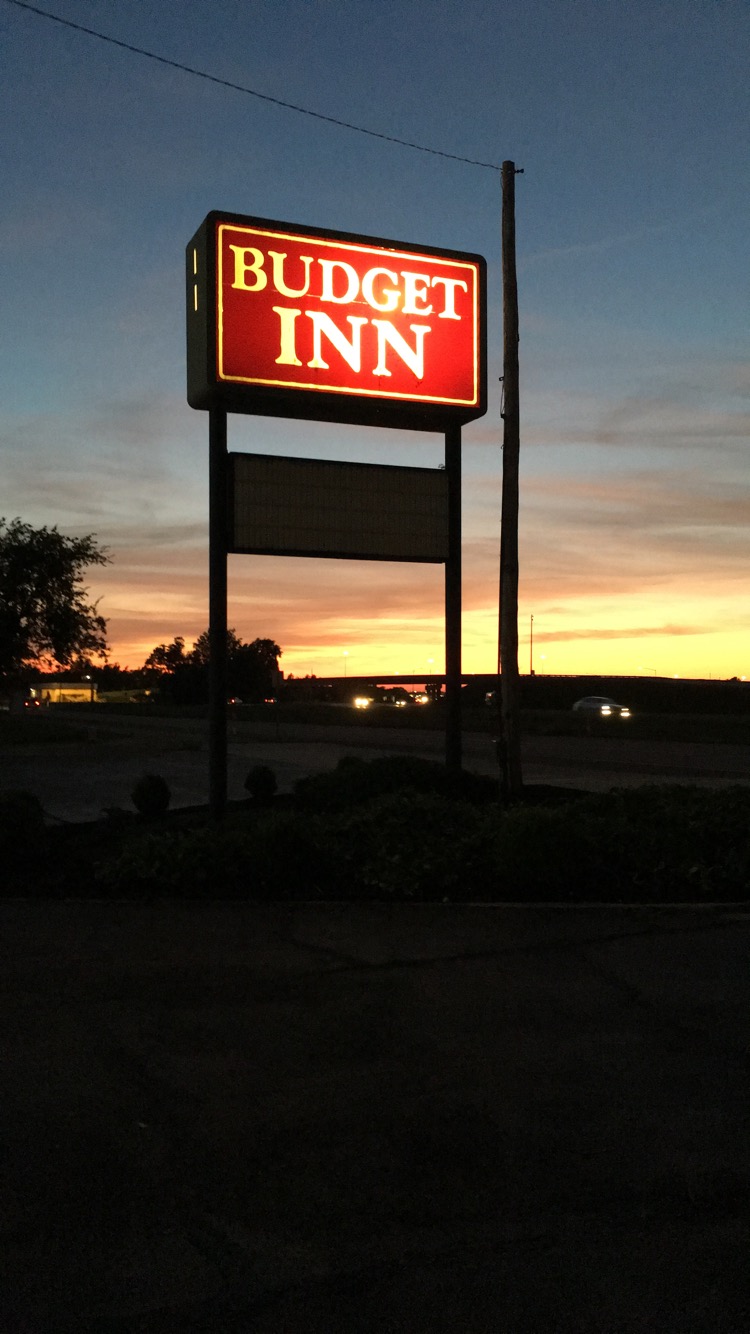 Budget Inn | 4361 E Broadway Ave, West Memphis, AR 72301, USA | Phone: (870) 735-2350