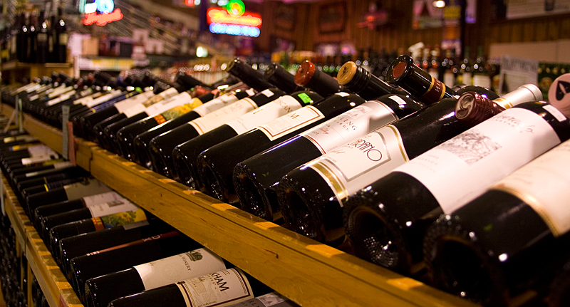 Reggis Liquor #75 Retail and Wholesale | 2916 North, US-75 #100, Sherman, TX 75090, USA | Phone: (903) 771-0790