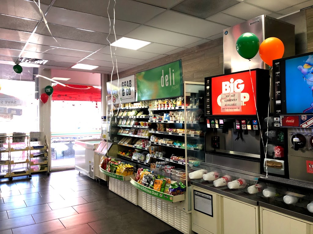 7-Eleven | 218 Cardiff Pl, Santa Cruz, CA 95060, USA | Phone: (831) 429-1261