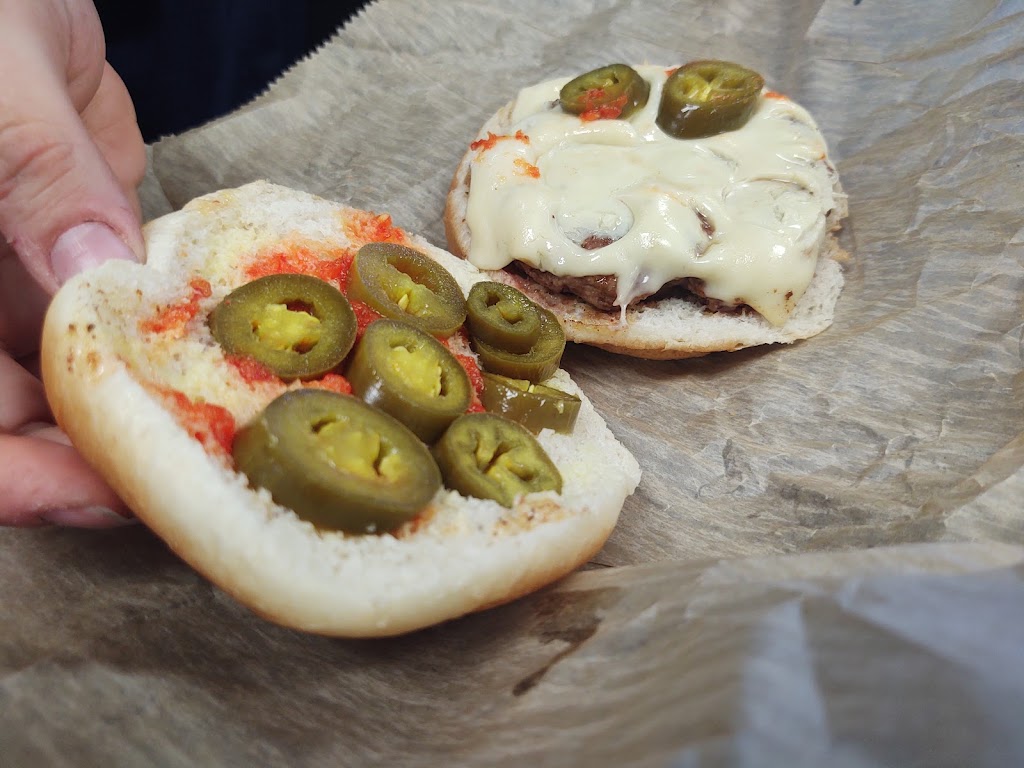 Fergies Burgers, Fries & Pies | 1700 Romick Pkwy, Findlay, OH 45840, USA | Phone: (567) 250-8657