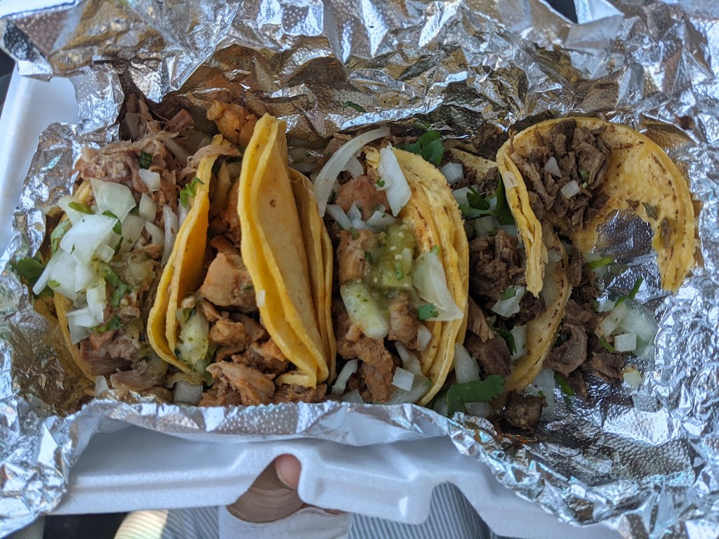 Pepe and Chepitos Tacos | 1785 Palo Verde Ave # F, Long Beach, CA 90815, USA | Phone: (562) 774-0007