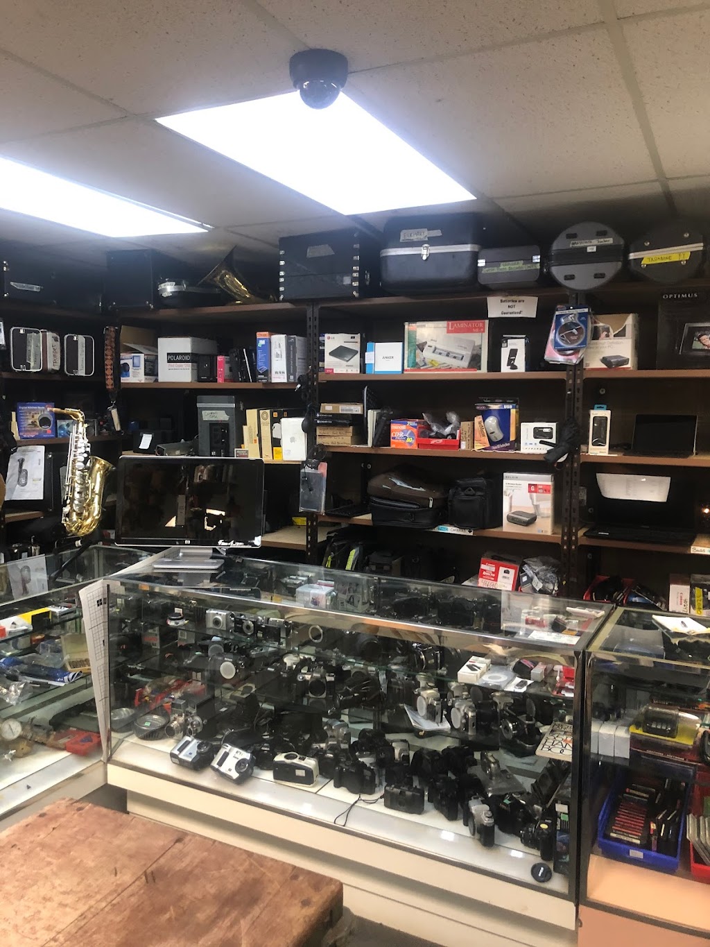 Richs Pawn Shop | 708 Watervliet Ave, Dayton, OH 45420, USA | Phone: (937) 254-7296