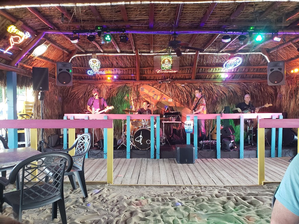 Pirates Cove Tropical Bar & Grill | 4609 Kellogg Ave, Cincinnati, OH 45226, USA | Phone: (513) 449-0021