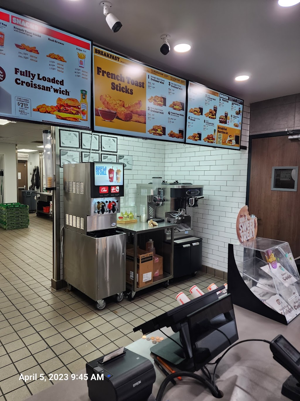 Burger King | 1801 TX-121, Bonham, TX 75418, USA | Phone: (903) 640-0024