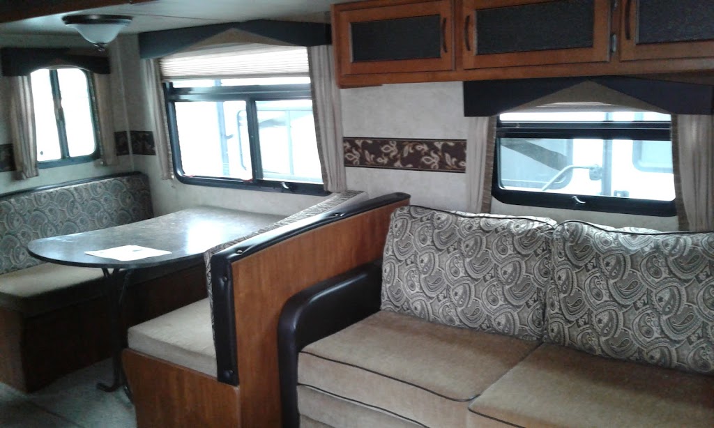 PPL Motor Homes | 5270 I-35, New Braunfels, TX 78130, USA | Phone: (830) 608-0555