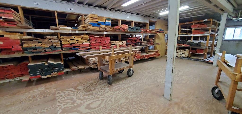 CR Muterspaw Lumber | 3039 US-68, Xenia, OH 45385, USA | Phone: (937) 572-9663