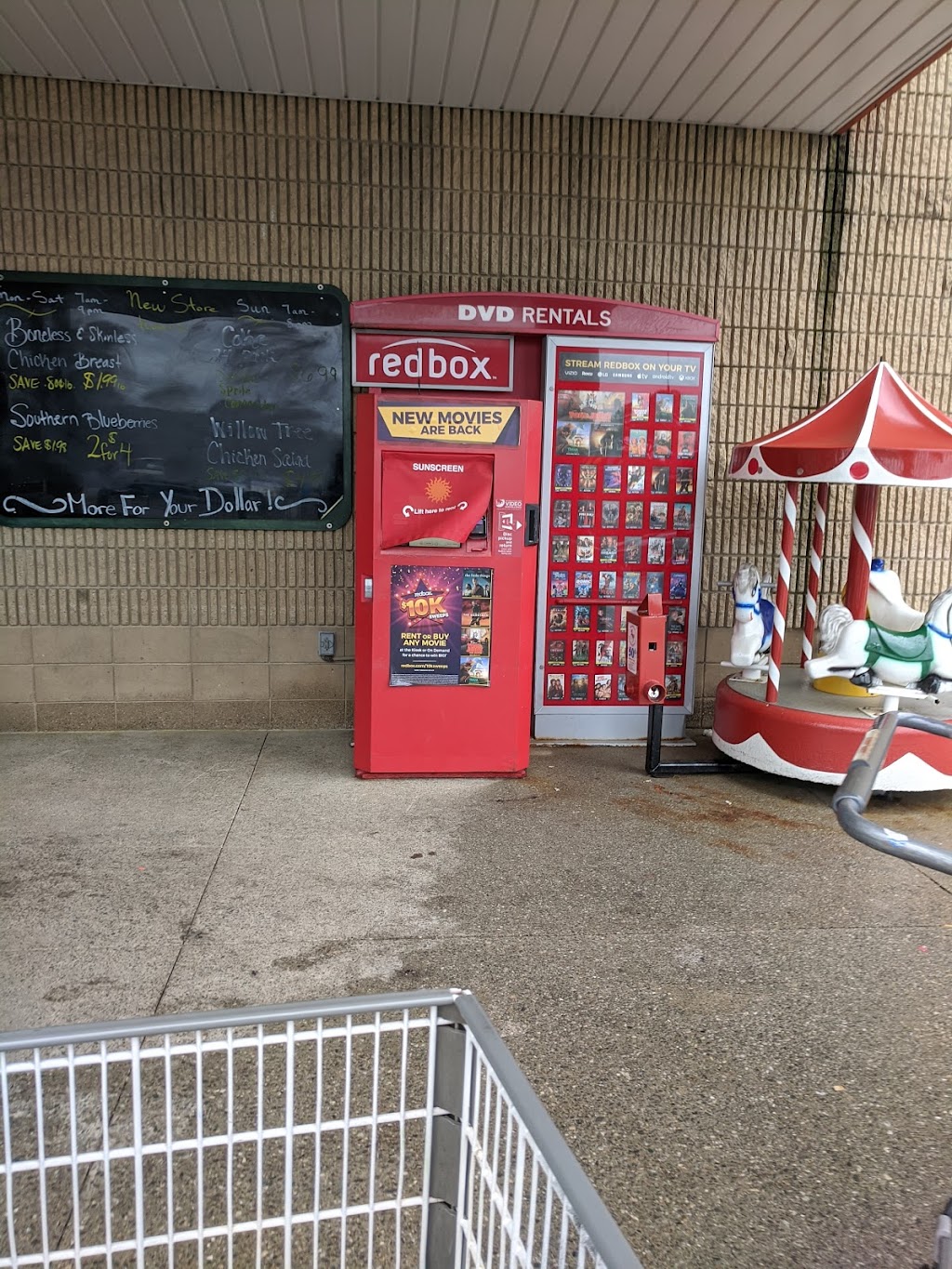 Redbox | 70 Pleasant Valley St Ste M, Methuen, MA 01844, USA | Phone: (866) 733-2693