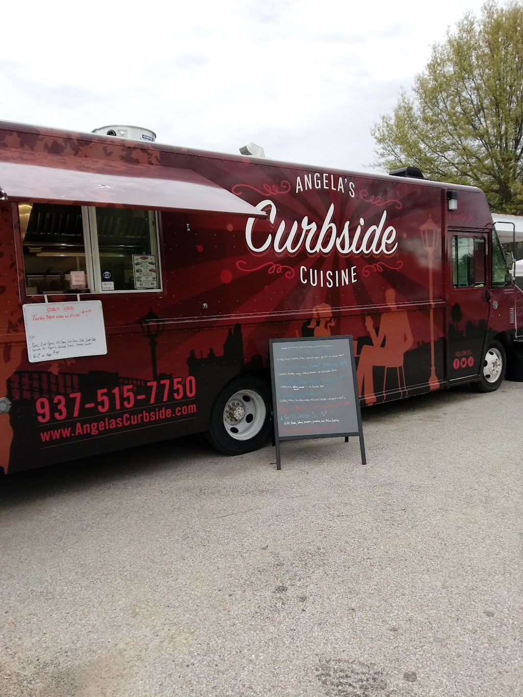 Angelas Curbside Cuisine | 218 S Columbus St, Russellville, OH 45168, USA | Phone: (937) 515-7750