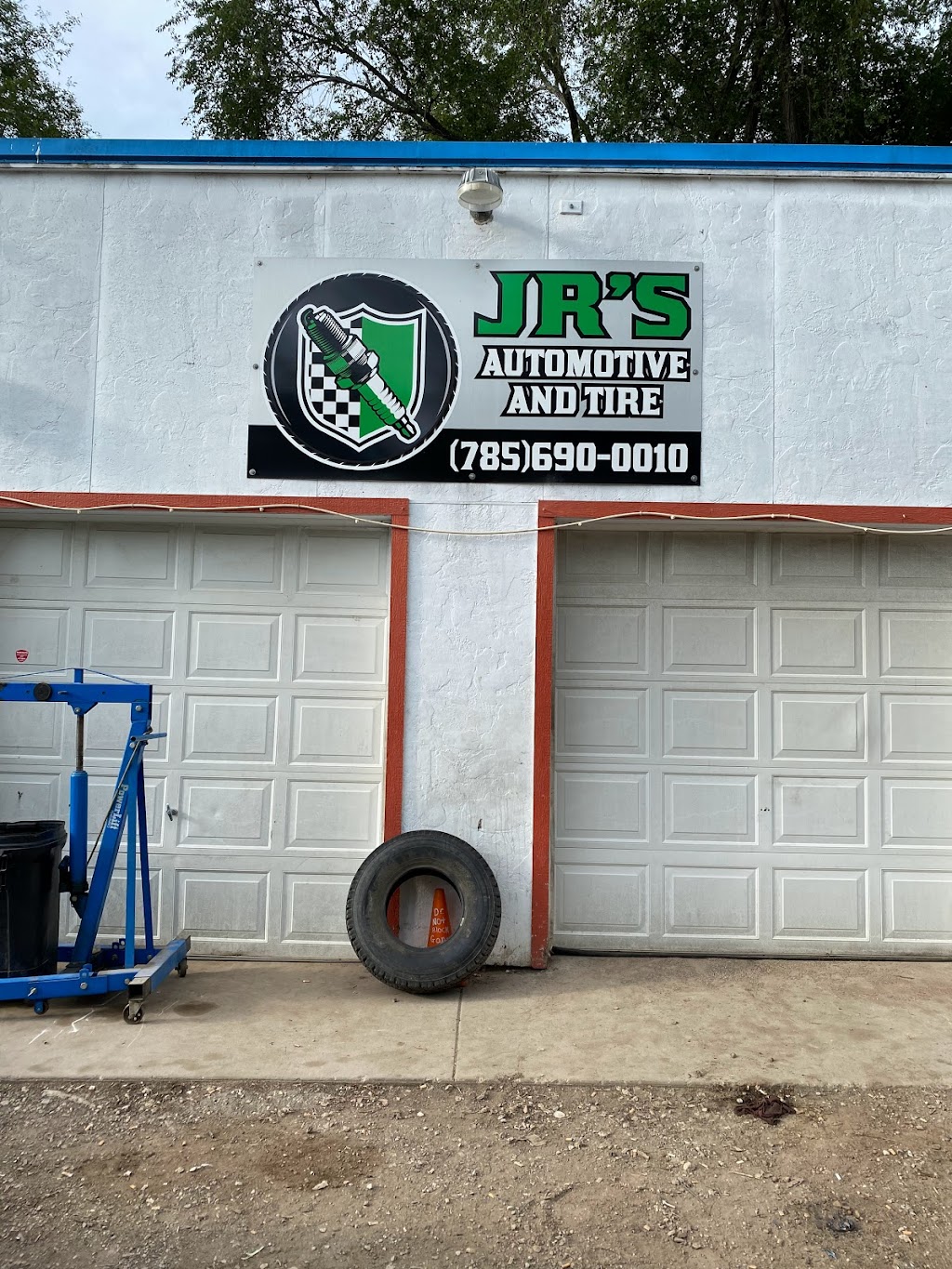 JRS AUTOMOTIVE AND TIRE | 411 E 10th St, Eudora, KS 66025, USA | Phone: (785) 690-0010