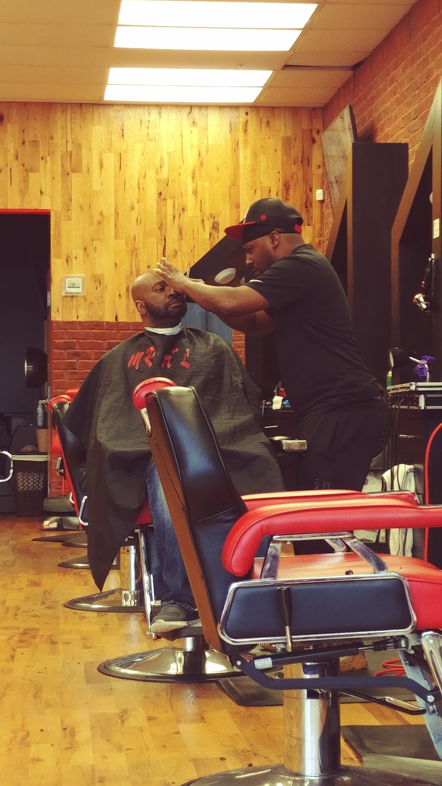 Man Cave Barbershop ATL LLC | 3056 Anvilblock Rd #113, Ellenwood, GA 30294, USA | Phone: (678) 732-9620