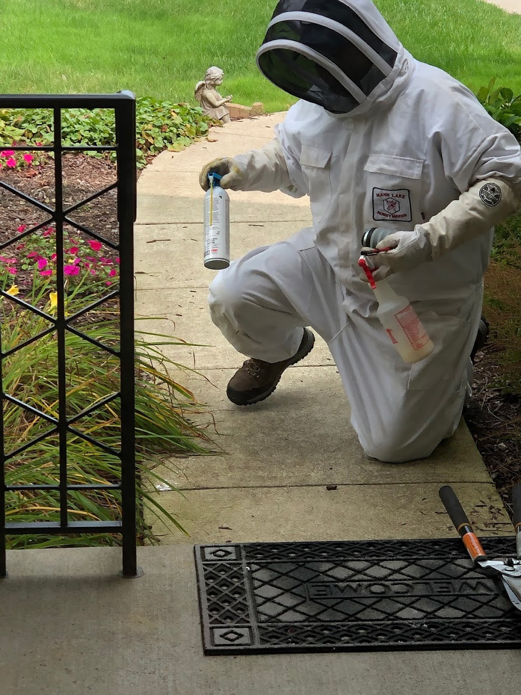 Absolute Pest Control | 9189 Darrow Rd, Twinsburg, OH 44087, USA | Phone: (330) 425-3210