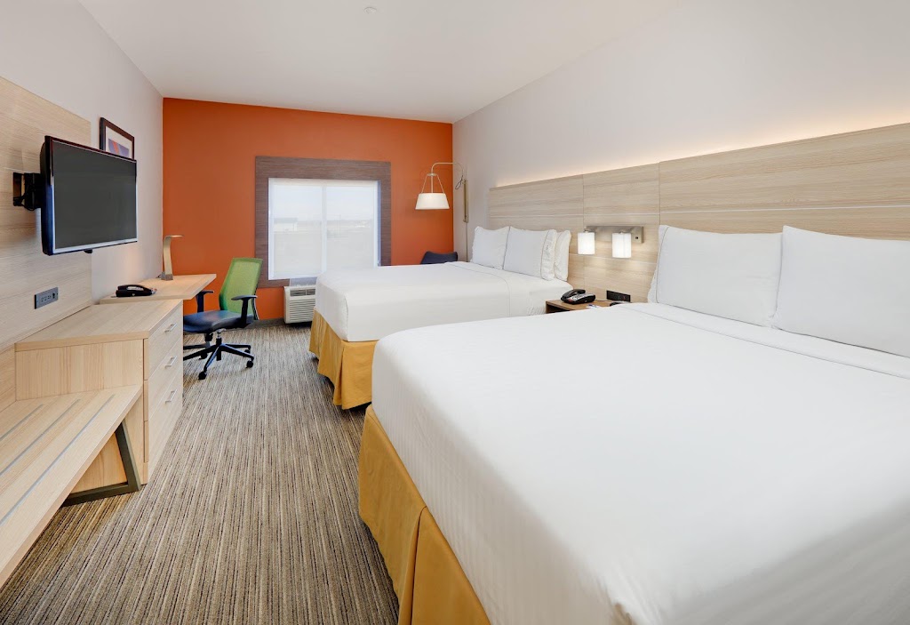 Holiday Inn Express & Suites Burleson/Ft. Worth, an IHG Hotel | 13250 Jake Ct, Burleson, TX 76028, USA | Phone: (817) 426-0396