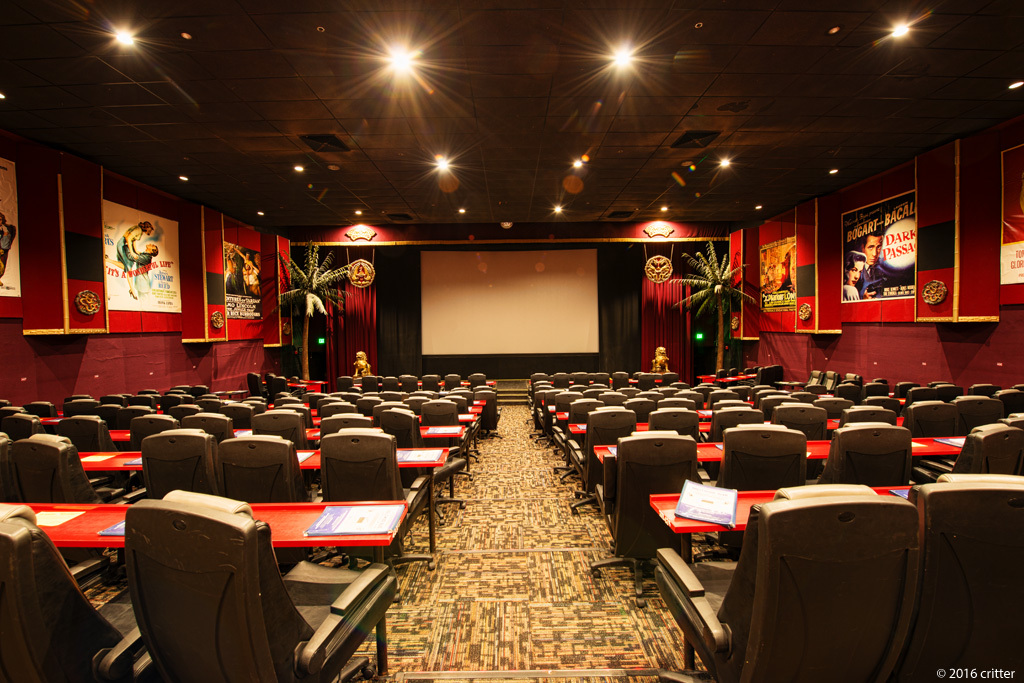 Hollywood Blvd Cinema | 1001 75th St, Woodridge, IL 60517, USA | Phone: (630) 427-1880