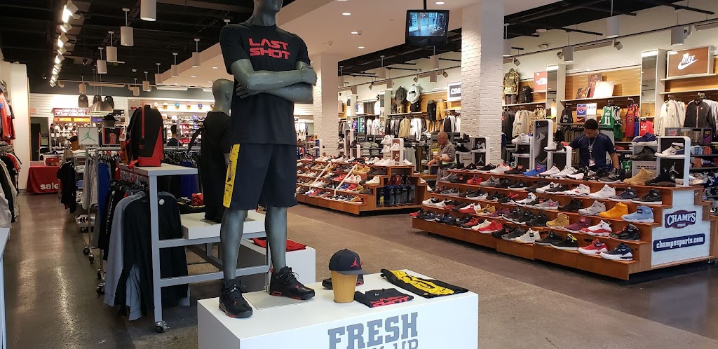 Champs Sports | 700 Paramus Park Ste 1030, Paramus, NJ 07652, USA | Phone: (201) 261-2407