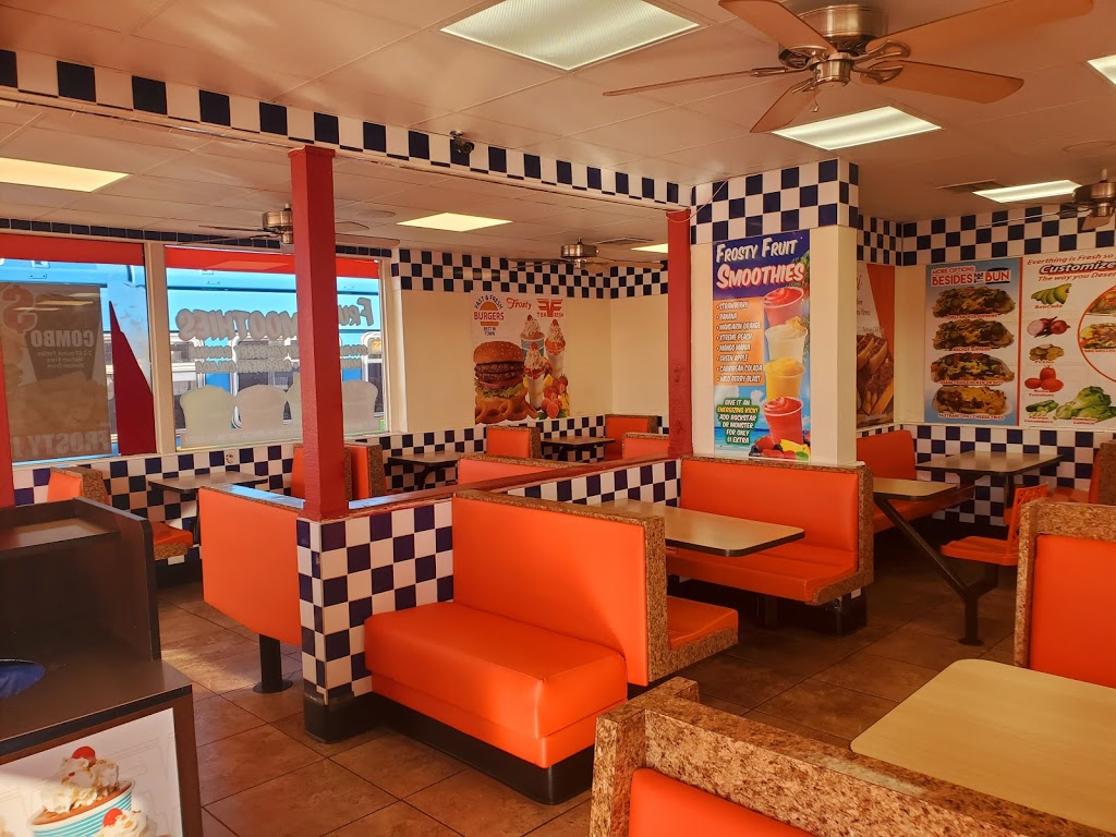 Frosty Fast & Fresh | 3400 Chester Ave, Bakersfield, CA 93301, USA | Phone: (661) 323-4692