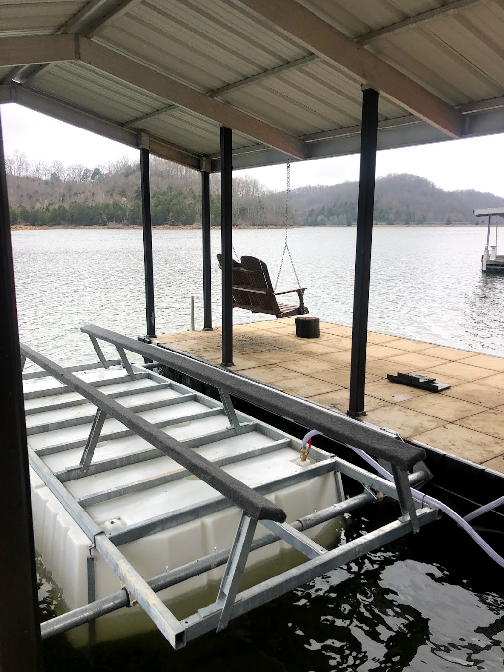 Middle TN Econo Lifts LLC | Murfreesboro, TN 37128, USA | Phone: (615) 278-8219