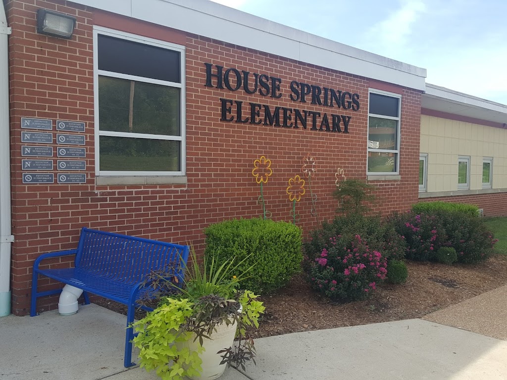 House Springs Elementary School | 4380 Gravois Rd, House Springs, MO 63051 | Phone: (636) 671-3360