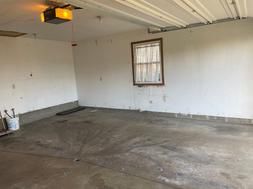 Brads Painting & Remodeling LLC | 116 N, Canal St N, Canal Fulton, OH 44614, USA | Phone: (330) 234-6991