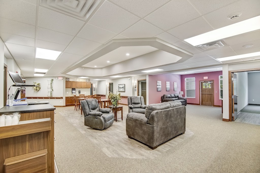 Suite Living Senior Care of Ramsey | 7007 139th Ln NW, Ramsey, MN 55303, USA | Phone: (651) 770-2273