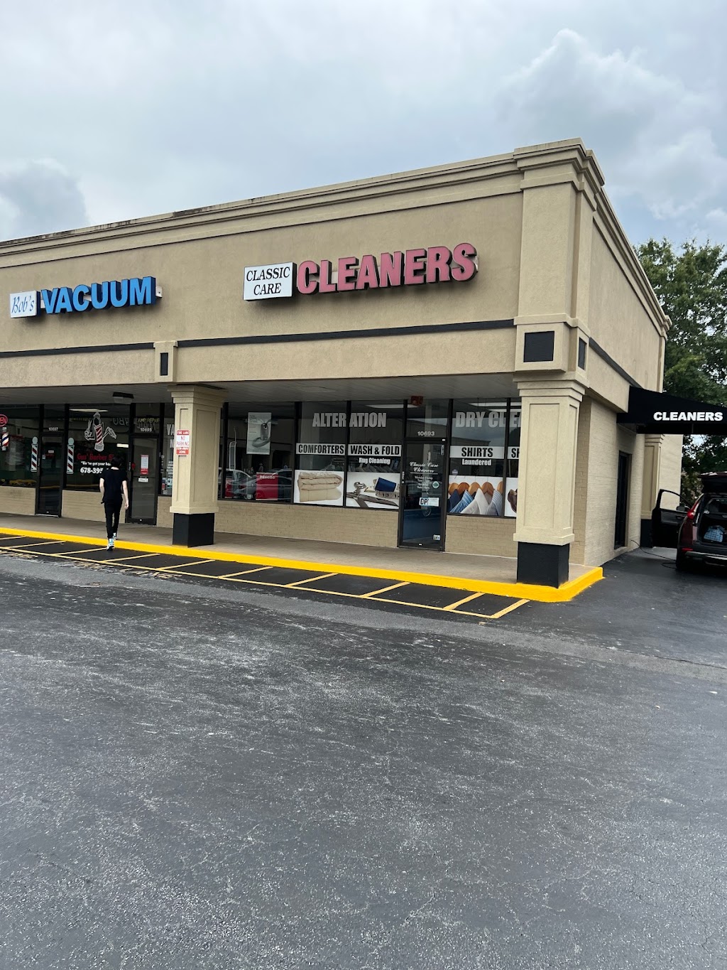 Classic Care Cleaners | 10693 Alpharetta Hwy, Roswell, GA 30076, USA | Phone: (770) 992-2500