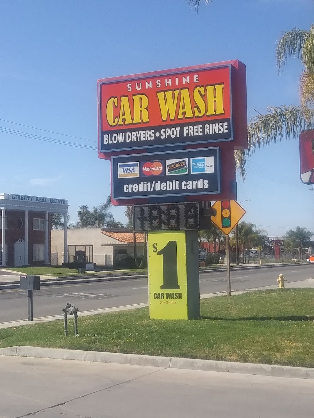 Sunshine Car Wash | 4900, 3470 E Florida Ave, Hemet, CA 92544, USA | Phone: (951) 765-9866